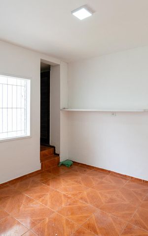 Casa à venda com 370m², 5 quartos e 3 vagas Casa à venda com 370m², 5 quartos e 3 vagasSuíte 1