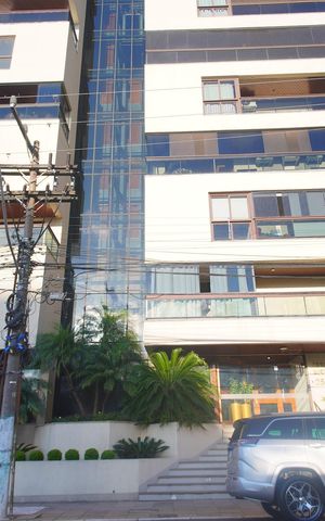 Apartamento à venda com 173m², 3 quartos e 2 vagasFachada