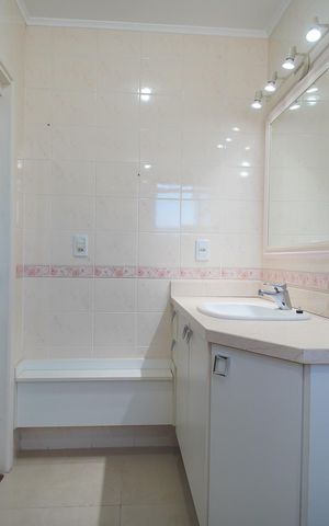 Apartamento à venda com 173m², 3 quartos e 2 vagasBanheiro da Suíte