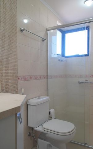 Apartamento à venda com 173m², 3 quartos e 2 vagasBanheiro da Suíte