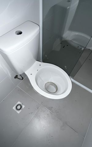 Studio para alugar com 32m², 1 quarto e sem vaga Studio para alugar com 32m², 1 quarto e sem vagaBanheiro