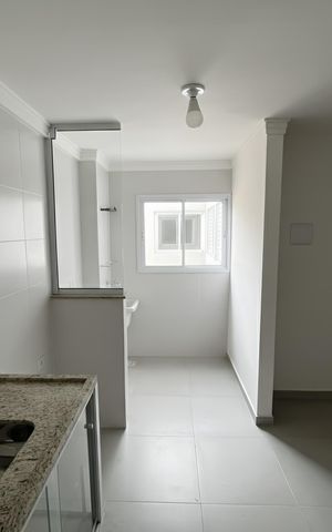 Studio para alugar com 32m², 1 quarto e sem vaga Studio para alugar com 32m², 1 quarto e sem vagaSala/Cozinha