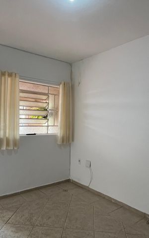 Casa à venda com 230m², 2 quartos e 3 vagas