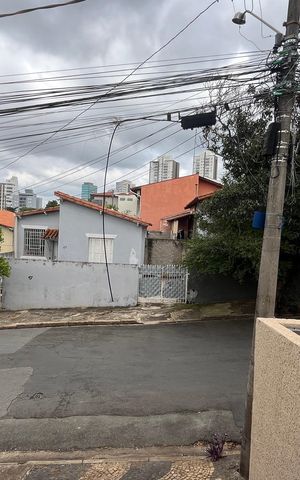 Casa à venda com 230m², 2 quartos e 3 vagas