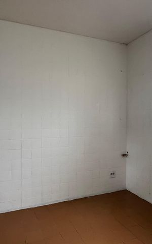 Casa à venda com 230m², 2 quartos e 3 vagas