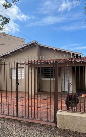 Casa à venda com 230m², 2 quartos e 3 vagas
