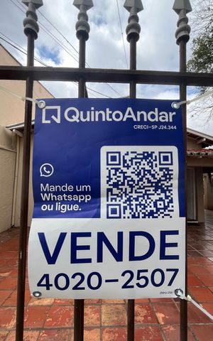 Casa à venda com 230m², 2 quartos e 3 vagas