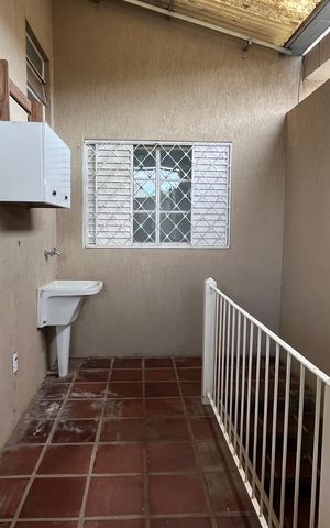 Casa à venda com 230m², 2 quartos e 3 vagas