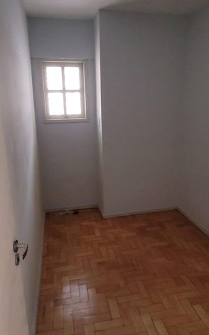 Apartamento para alugar com 76m², 2 quartos e sem vaga
