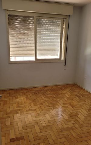 Apartamento para alugar com 76m², 2 quartos e sem vaga
