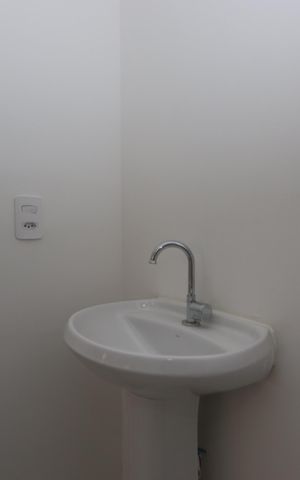 Apartamento para alugar com 42m², 2 quartos e sem vagaBanheiro