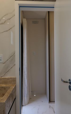 Casa à venda com 220m², 3 quartos e 6 vagasBanheiro da Suíte