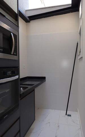 Casa à venda com 220m², 3 quartos e 6 vagasÁrea de Serviço