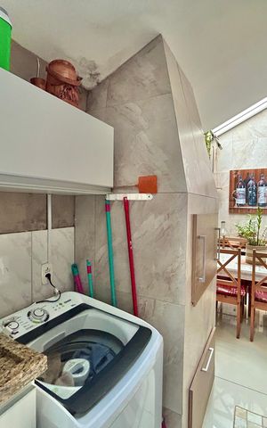 Casa à venda com 150m², 4 quartos e 2 vagas Casa à venda com 150m², 4 quartos e 2 vagasÁrea de Serviço