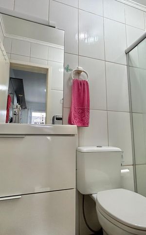 Casa à venda com 150m², 4 quartos e 2 vagas Casa à venda com 150m², 4 quartos e 2 vagasBanheiro da Suíte
