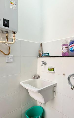 Apartamento à venda com 65m², 2 quartos e sem vaga Apartamento à venda com 65m², 2 quartos e sem vagaÁrea de Serviço