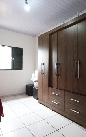 Casa à venda com 134m², 3 quartos e 2 vagasQuarto 2