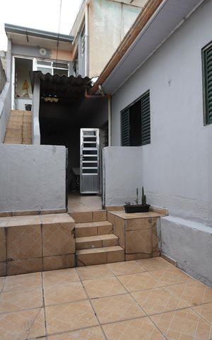 Casa à venda com 134m², 3 quartos e 2 vagasQuintal