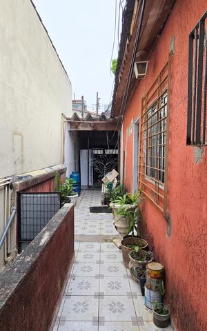 Casa à venda com 153m², 2 quartos e 2 vagas Casa à venda com 153m², 2 quartos e 2 vagasQuintal