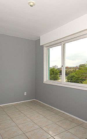 Apartamento à venda com 77m², 3 quartos e 1 vagaQuarto 2