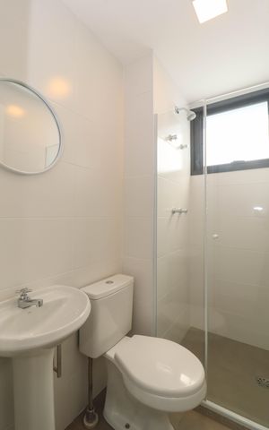 Apartamento à venda com 151m², 3 quartos e 2 vagas Apartamento à venda com 151m², 3 quartos e 2 vagasBanheiro de serviço