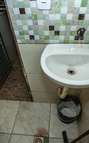 Casa à venda com 72m², 2 quartos e sem vagaBanheiro 