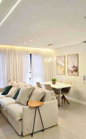 Apartamento à venda com 79m², 2 quartos e 1 vaga Apartamento à venda com 79m², 2 quartos e 1 vagaSala e Cozinha integrada
