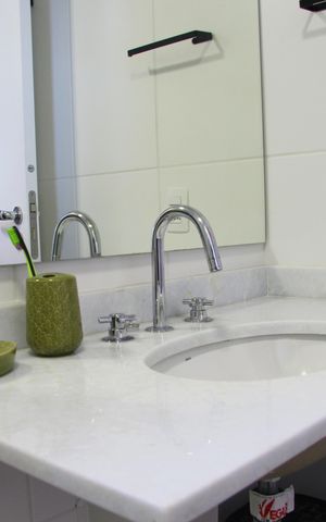 Apartamento à venda com 79m², 2 quartos e 1 vagaBanheiro da Suíte 