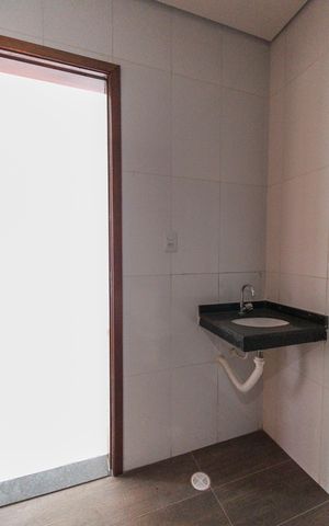 Apartamento à venda com 41m², 2 quartos e 1 vaga Apartamento à venda com 41m², 2 quartos e 1 vagaBanheiro