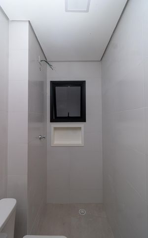 Apartamento à venda com 50m², 2 quartos e sem vaga Apartamento à venda com 50m², 2 quartos e sem vagaBanheiro