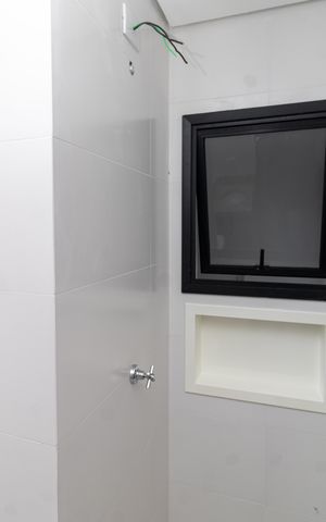 Apartamento à venda com 50m², 2 quartos e sem vaga Apartamento à venda com 50m², 2 quartos e sem vagaBanheiro