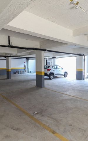 Apartamento à venda com 60m², 2 quartos e 1 vaga Apartamento à venda com 60m², 2 quartos e 1 vagaGaragem