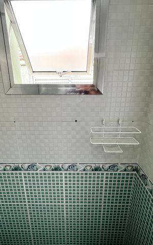 Casa à venda com 317m², 4 quartos e 4 vagas Casa à venda com 317m², 4 quartos e 4 vagasBanheiro da Suíte 3