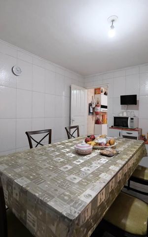 Casa à venda com 200m², 4 quartos e 2 vagasCozinha