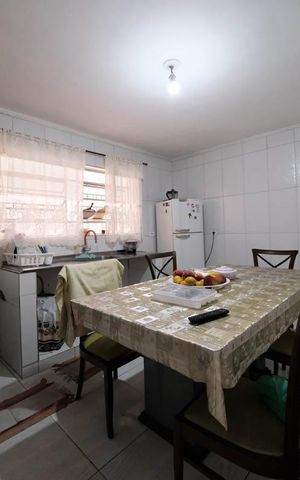 Casa à venda com 200m², 4 quartos e 2 vagasCozinha