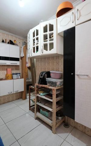 Casa à venda com 200m², 4 quartos e 2 vagasÁrea de Serviço