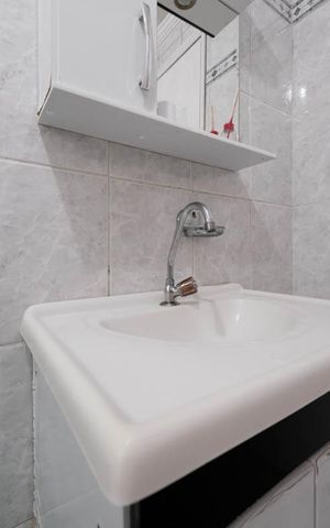Casa à venda com 200m², 4 quartos e 2 vagasBanheiro 1