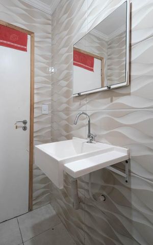 Casa à venda com 200m², 4 quartos e 2 vagasLavabo