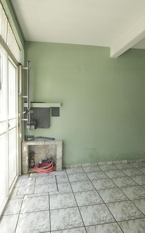 Casa à venda com 196m², 3 quartos e 2 vagasGaragem