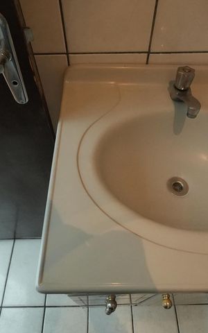 Casa à venda com 196m², 3 quartos e 2 vagasBanheiro da Suíte