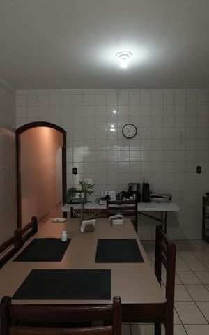 Casa à venda com 196m², 3 quartos e 2 vagasCozinha