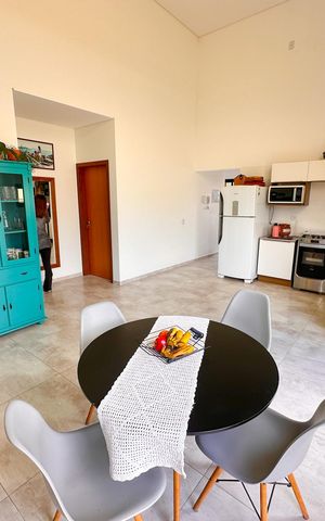 Casa de condomínio para alugar com 186m², 4 quartos e 2 vagasSala de Jantar