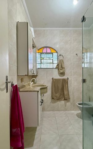 Casa para alugar com 161m², 2 quartos e 2 vagas Casa para alugar com 161m², 2 quartos e 2 vagasBanheiro