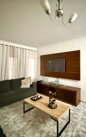 Casa para alugar com 161m², 2 quartos e 2 vagas Casa para alugar com 161m², 2 quartos e 2 vagasSala