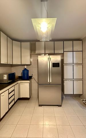Casa para alugar com 161m², 2 quartos e 2 vagas Casa para alugar com 161m², 2 quartos e 2 vagasCozinha