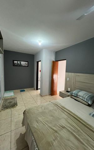 Casa à venda com 160m², 3 quartos e 3 vagasSuíte