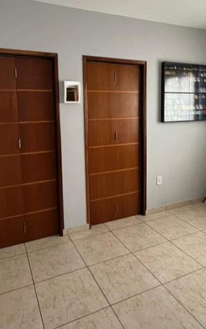 Casa à venda com 160m², 3 quartos e 3 vagasEscritório