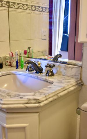 Apartamento à venda com 230m², 3 quartos e 4 vagas Apartamento à venda com 230m², 3 quartos e 4 vagasBanheiro da Suíte 3