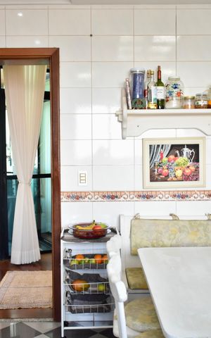 Apartamento à venda com 230m², 3 quartos e 4 vagas Apartamento à venda com 230m², 3 quartos e 4 vagasCozinha