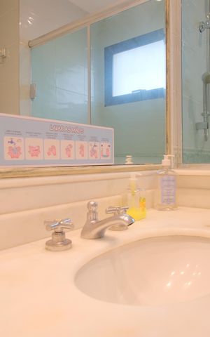 Apartamento para alugar com 200m², 3 quartos e 3 vagasBanheiro da Suíte 2